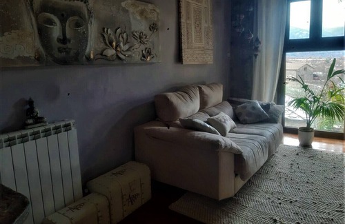 Caldearenas Cottage | Beautiful rural house that preserves its antiquity, full of details and love