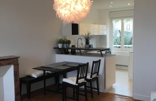Saint-Pair-sur-Mer Apartment | beautiful sea views, beach 150 meters