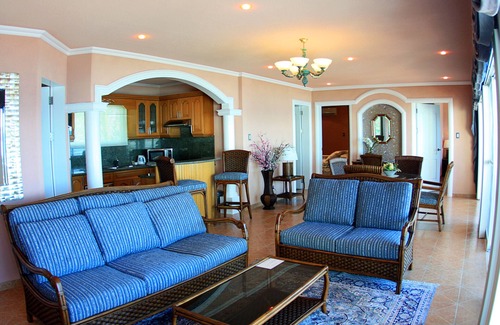 Manoc-Manoc Resort | Beautiful seaside all-villa resort located in the world's most beautiful island.