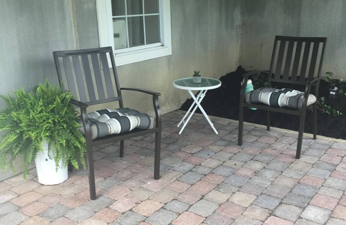 South Hill Apartment | Beautiful space near hiking, wineries, Ithaca Commons, Cornell and IC!
