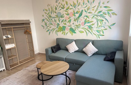 Aubervilliers Apartment | Beautiful Studio and large terrace close to Paris