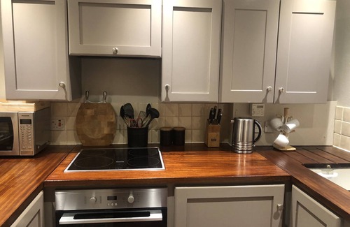 Cley next the Sea House | Beautiful, stylish barn. Family & pet friendly. Close to beach. 3 nights min.