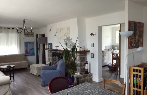Agon-Coutainville House | Beautiful suite facing the golf course and 50 metres from the sea, close to the center.