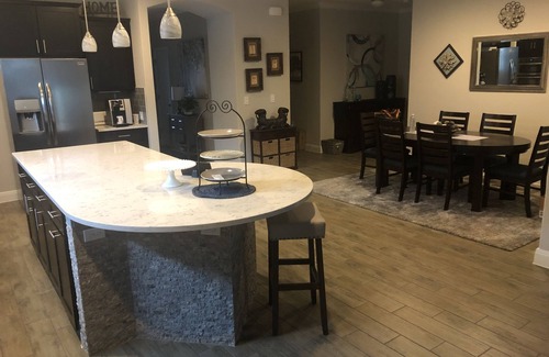 Sun City House | Beautiful Sun City Georgetown Executive Home with Private Rear Yard