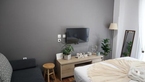 Loutraki Apartment | Beautiful Sweet Brown apartment in the center