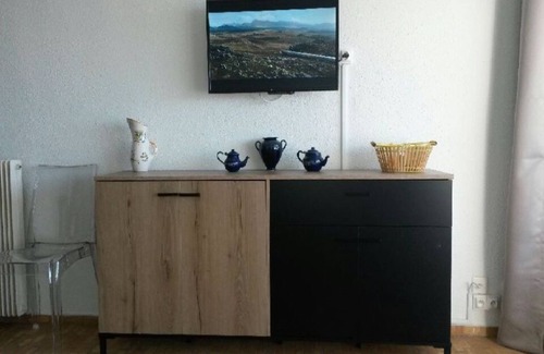 La Jetee Apartment | Beautiful T2 facing sea, port and beach in Canet furnished to nine apartment redone total