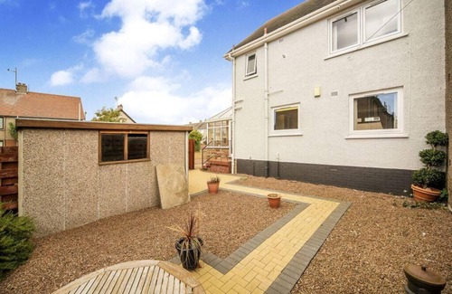 Port Seton House | Beautiful three bedroom seaside retreat