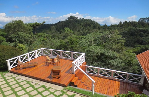 Alto da Boa Vista House | Beautiful Townhouse with magnificent views and comfort! Thirsty house with 3 beautiful chalets
