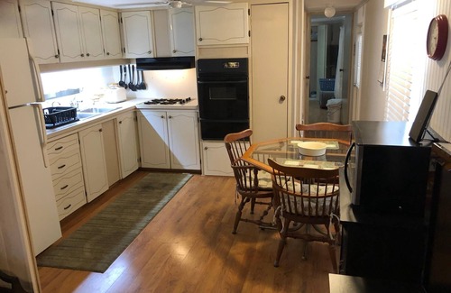 Project 8 House | Beautiful view, convenient location, comfortable, affordable