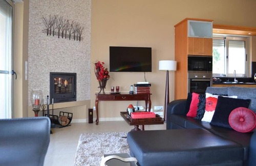 Porto Judeu House | Beautiful Views Corner