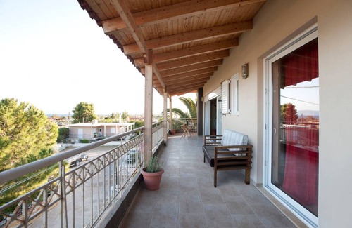 Kineta Villa | BEAUTIFUL VILLA APPARTMENT FIRST FLOOR LOCATED IN KINETTA