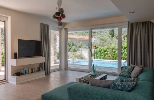 Pitve Villa | Beautiful Villa Fantasy 1