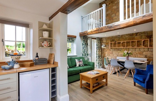 Ripon House | Beautiful villa for 4 guests with WIFI, pets allowed and parking