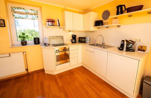 Luegde House | Beautiful villa for 4 people with WIFI, TV, terrace, pets allowed and parking