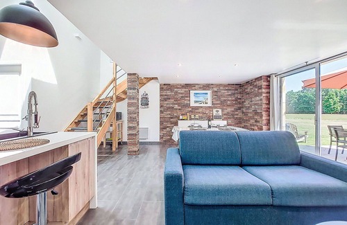Naujac-Sur-Mer Villa | Beautiful villa for 6 people with WIFI, pool, TV and terrace