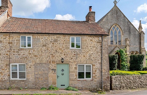 Batcombe House | Beautiful villa for 5 people with WIFI, pets allowed and parking