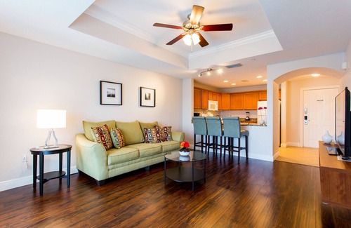 Reunion Villa | Beautiful Villa Located Near Walt Disney World, Orlando and Kissimmee!