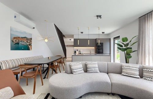 Labinci Villa | Beautiful Villa Vegt with pool in Labinci