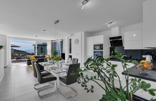 Veliko Brdo Villa | Beautiful Villa with heated pool, terrace with sea view, barbecue, 3 bedrooms