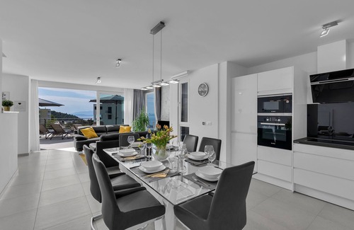 Veliko Brdo Villa | Beautiful Villa with heated pool, terrace with sea view, barbecue, 3 bedrooms