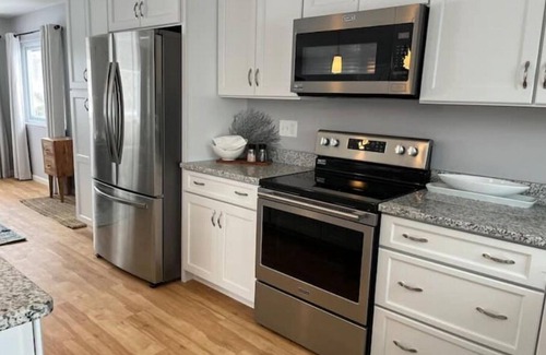 Algonac House | Beautiful waterfront vacation home -open & modern