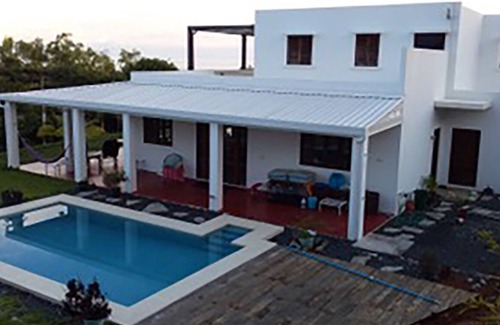 Punta Mala Villa | Beautiful White House on Destiladeros Hills