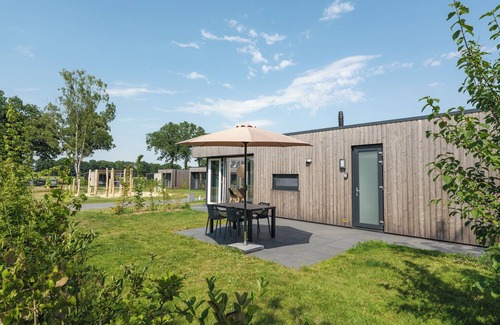 Municipality of Rijssen-Holten House | Beautiful wooden cottage at the foot of the Holterberg mountain