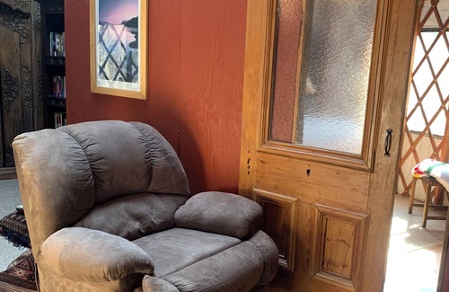 Rosemount Cottage | Beautiful Yurt in Hamilton Ontario