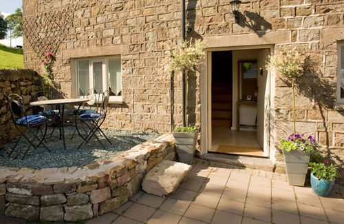 Endon Cottage | Beautifully converted former Dairy situated in the delightful rural countryside