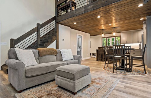 Vein Mountain House | Beautifully crafted mountain home nestled in the Blue Ridge and South Mountains.