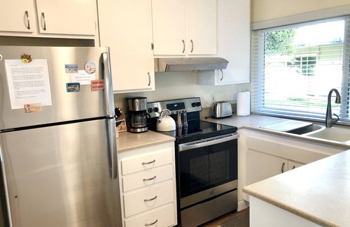 Carpinteria Condo | Beautifully Decorated Condo Steps to Beach