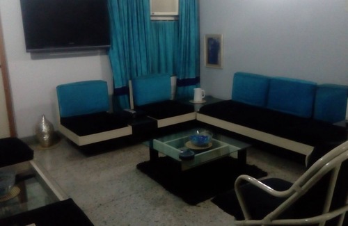 Kolkata Apartment | Beautifully designed and maintained apt at the top floor of a 3 storied building