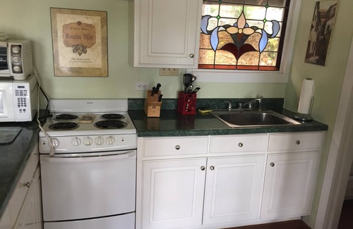 Roxboro Villa | Beautifully Furnished Villa