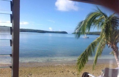 Ta'anea House | Beautifully located Pacific holiday home water right at the front door