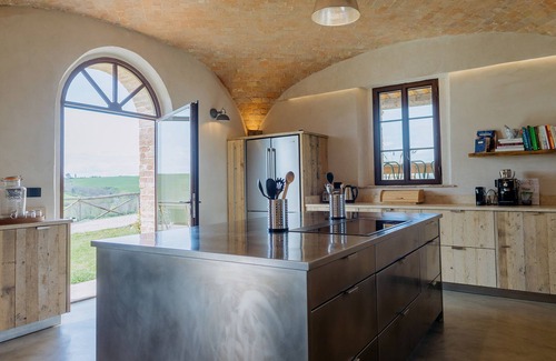 Ponte di Gabbiano Villa | Beautifully restored Tuscan villa, with private pool and breathtaking views