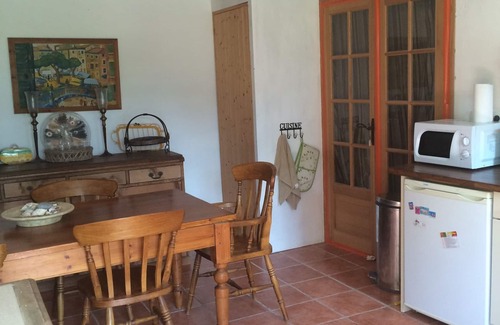 Herce Other | Beautifully renovated farmhouse. Lovely family friendly garden. Pets welcome