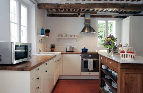 Antibes Old Town House | Beautifully renovated townhouse for 4 guests in Antibes with outdoor space.