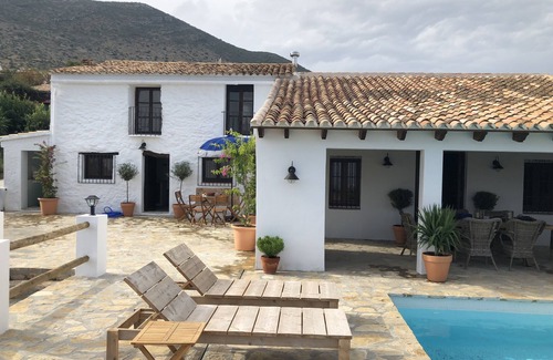Benissa Cottage | Beautifully restored caseta with swimming pool and sea view in the mountains!