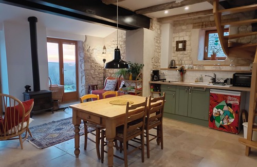 Puylaroque Cottage | Beautifully restored dovecote