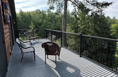Adams House | Beautifully secluded getaway perfect for all seasons!