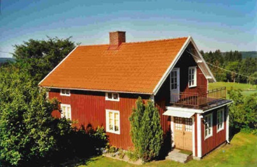 Mullsjo House | Beautifully situated holiday home in the countryside