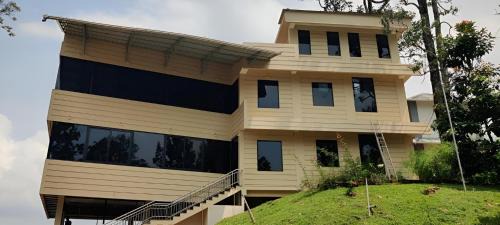 Kannan Devan Hills Hotel | BEAUTY SPOT MUNNAR