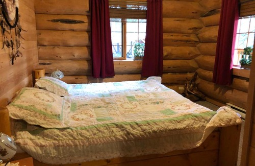 Deka Lake Cabin | Beaver Guest Ranch
