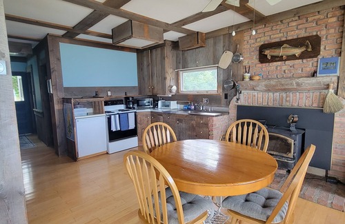 Beaver Island House | Beaver Island - Little Stone Cottage