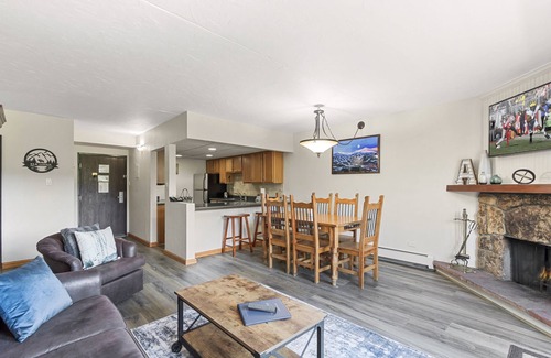 Peak 9 Condo | Beaver Run Elk Lodge Condo: Ski-In/Out, Nice Updates