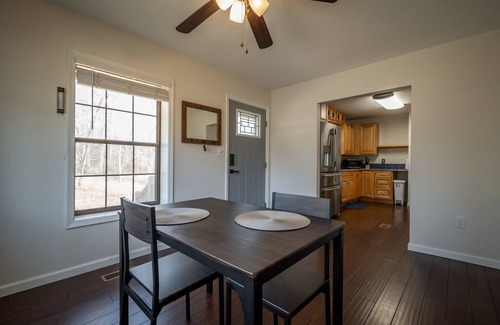 Winterville House | Beaverdam Creek Escape with yard