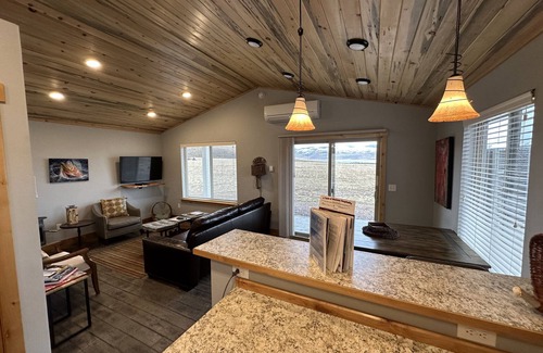 Dillon Cabin | Beaverhead Cabin Fly fishing Escape!