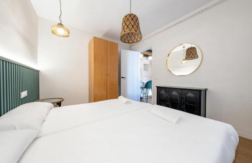 El Baix Guinardo Apartment | BeBarceloner Eixample Apartments - 4 bedrooms