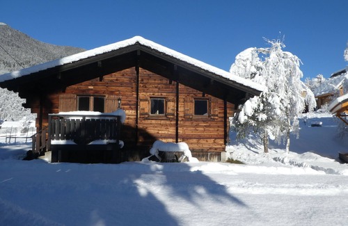 La Ferriere Ski Chalet | Bec Arguille - Authentic mountain chalet -Swimming pool-Sauna-Norwegian bath