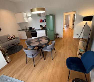 Echarding Apartment | BeckHomes Munich, New, central 2BR Apartment with Terrace